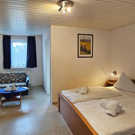 Pension Il Classico Gross-Zimmern Bagian luar foto