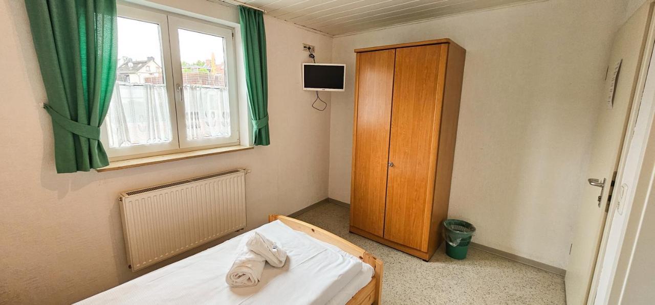 Pension Il Classico Gross-Zimmern Bagian luar foto